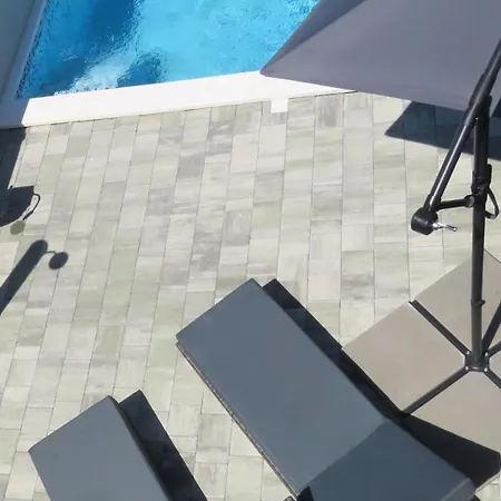Duplex House Angela With Private Heated Pool Apartmán *