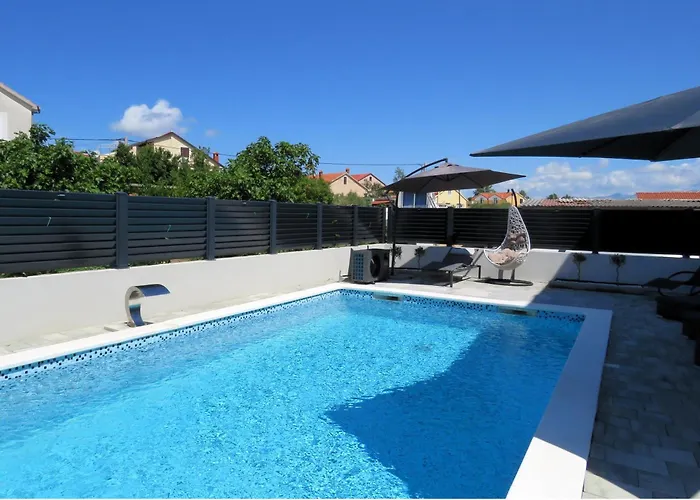 Duplex House Angela With Private Heated Pool Apartment