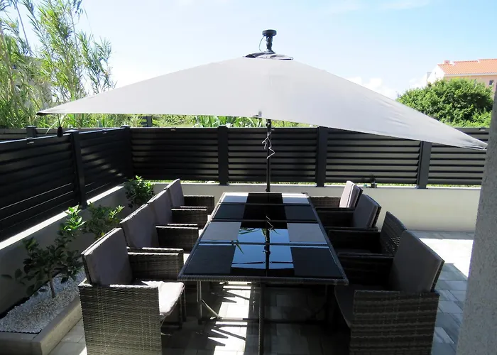 Duplex House Angela With Private Heated Pool Apartment *