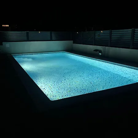 Duplex House Angela With Private Heated Pool * Privlaka (Zadar)