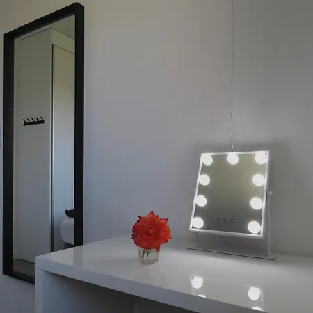 Duplex House Angela With Private Heated Pool 公寓 普利拉卡